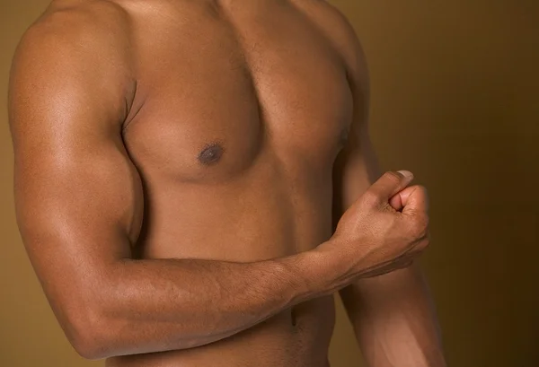 Мужская грудь — стоковое фото