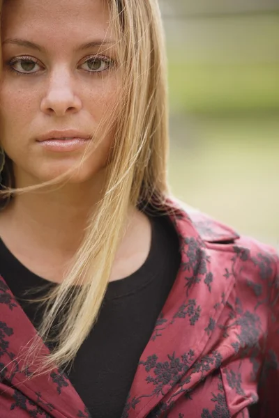 Blonde Wearing Red And Black Jacket — Stock Photo, Image