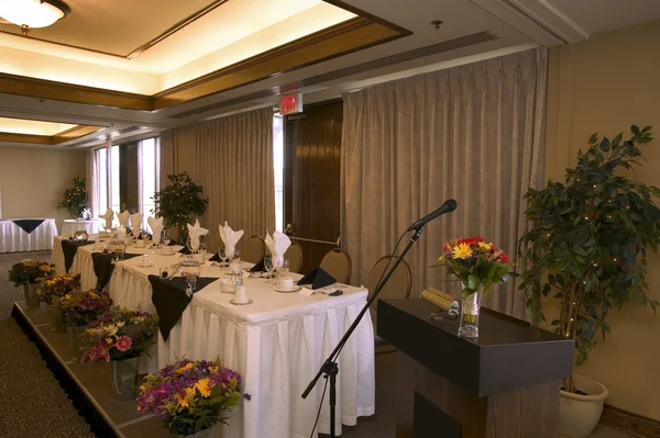 Top-Tisch beim Hochzeitsempfang — Stockfoto