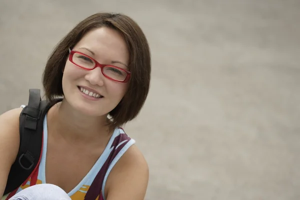 Portrait Of A Girl With A Backpack — Stock Photo, Image