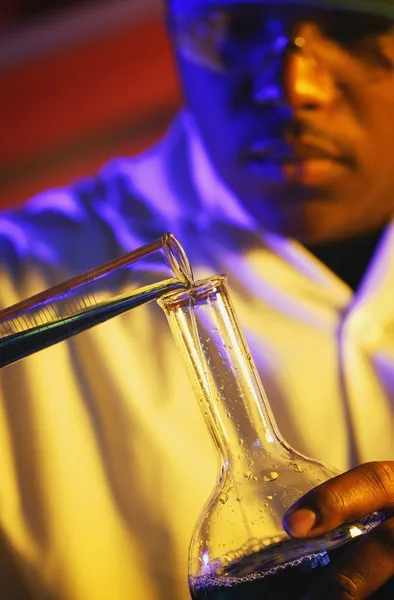 A Scientist In A Laboratory — Stock Photo, Image