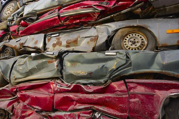 Autos zerquetscht — Stockfoto