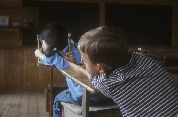 Jongen vindt een doel — Stockfoto