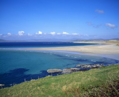 İrlandalı deniz manzarası ve plaj