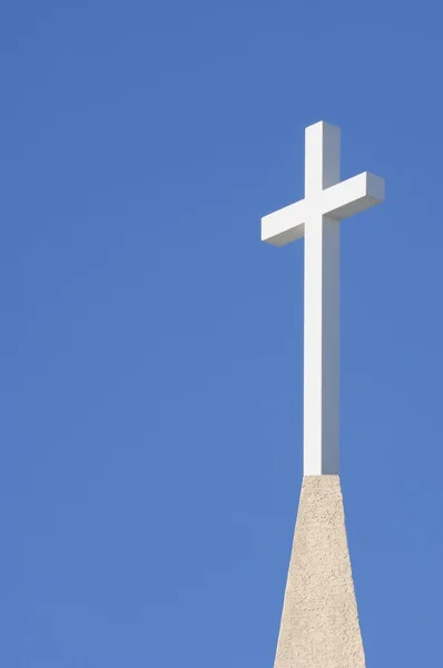 Белый крест — стоковое фото