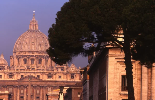 St. Peter's Basilica — Stock Photo, Image