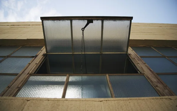 Ein offenes Fenster — Stockfoto