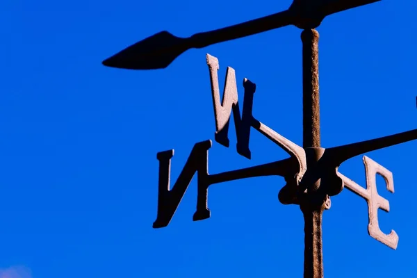 Ein Windkompass — Stockfoto