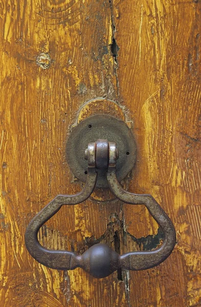 Gamla door knocker — Stockfoto