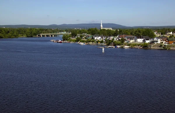 Distant View Of Town Across A River And Surrounding Country — Stock Photo, Image