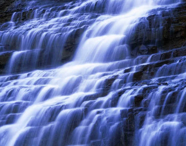 Kaskadenwasserfall — Stockfoto