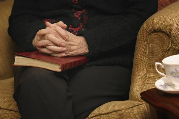 Senior Woman In Prayer — Stock Photo, Image