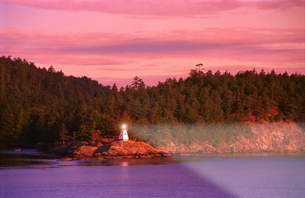 海岸の灯台 — ストック写真