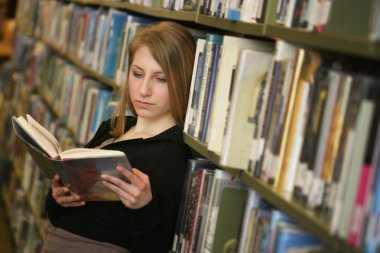 Teen kitaplığı