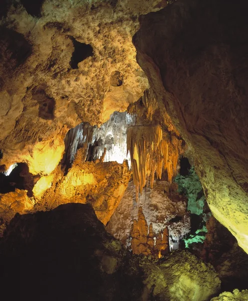 Stalagmity a stalaktity — Stock fotografie