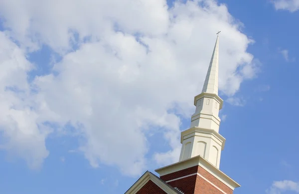 Een kerk steeple — Stockfoto