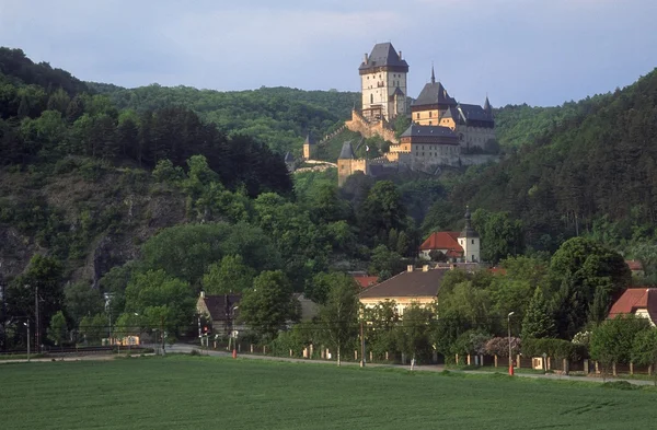 Republika Czeska zamek Karlstein — Zdjęcie stockowe