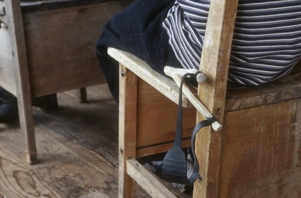 Child In School With Slingshot — Stock Photo, Image