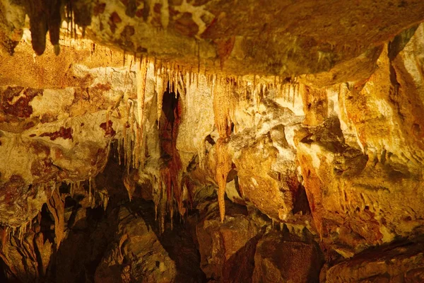 Icículos en cuevas —  Fotos de Stock