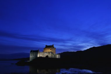 gece Eilean donan Kalesi