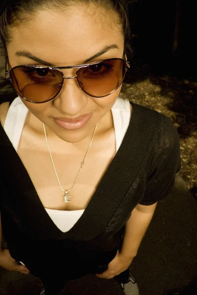 Female Wearing Sunglasses — Stock Photo, Image