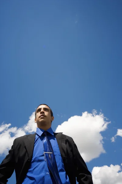 Man In Suit Outside — Stock Photo, Image