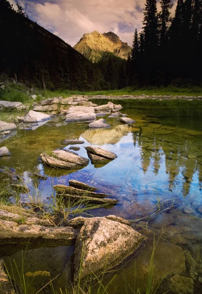 Montaña escénica — Foto de Stock