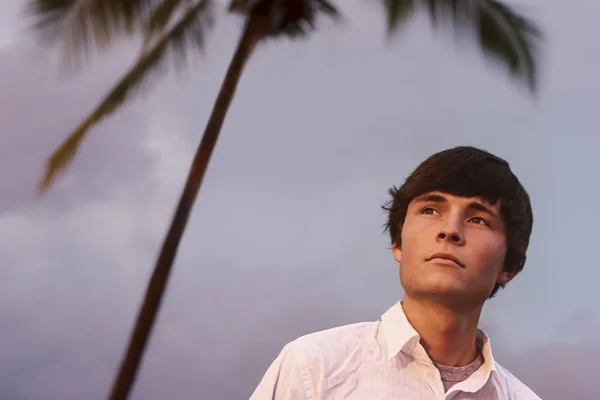 Retrato de un joven — Foto de Stock