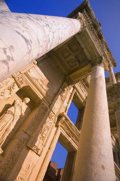 Low-Angle View Of Ancient Architecture — Stock Photo, Image