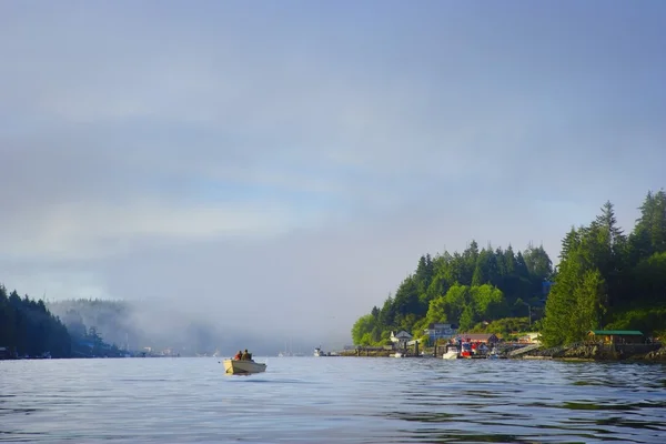 Rybářská vesnice, bamfield, ostrov vancouver, Britská Kolumbie, Kanada — Stock fotografie