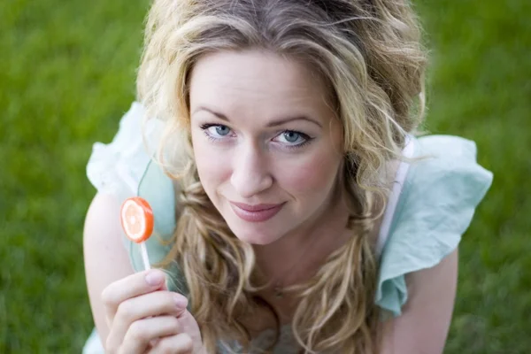 Young Woman With Lollipop — Stock Photo, Image