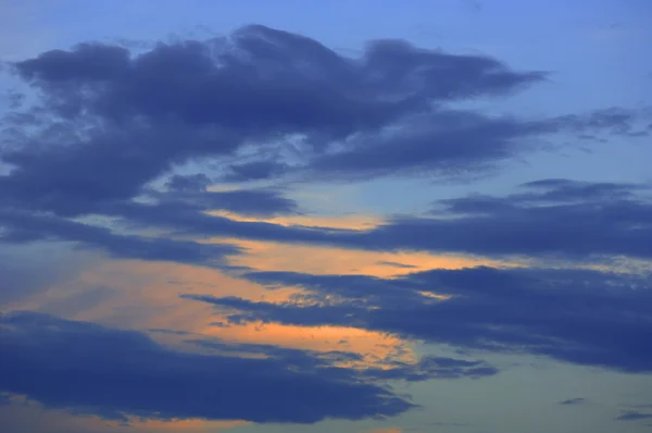 Zonsondergang wolken — Stockfoto