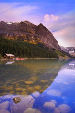 Lake louise, alberta, Kanada'da kabin