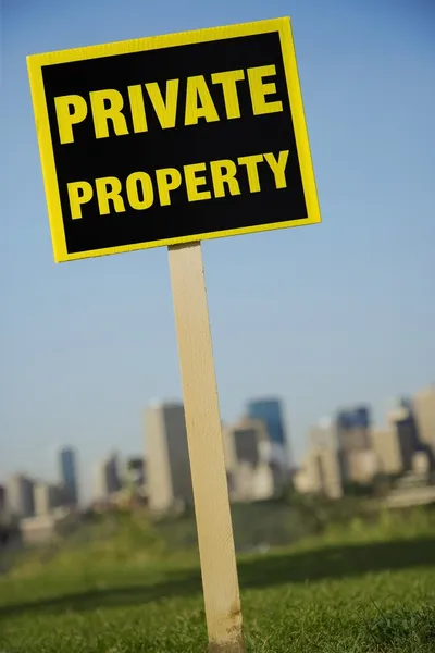 Signo de propiedad privada — Foto de Stock