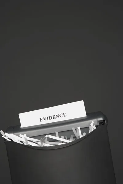 Triturar la evidencia — Foto de Stock