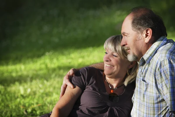 Esposo y esposa juntos — Foto de Stock