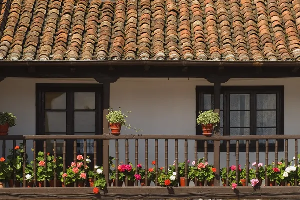 Architektoniczne zewnętrzne w escalente, cantabria, Hiszpania — Zdjęcie stockowe