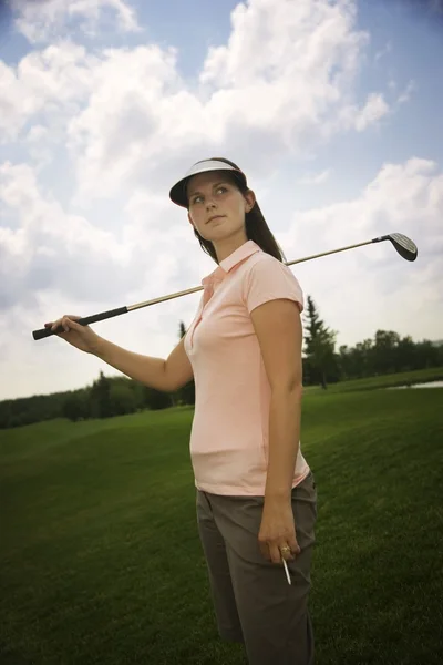 Vrouwelijke golfer — Stockfoto