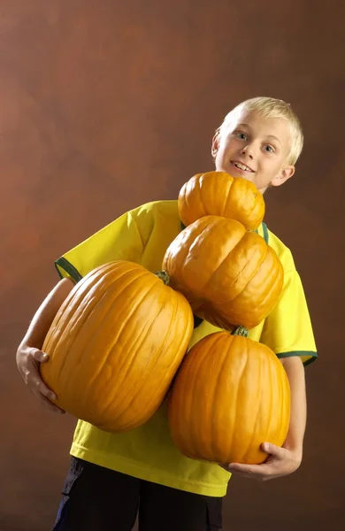 Boy Playing With Pumpkins — Stock Photo, Image