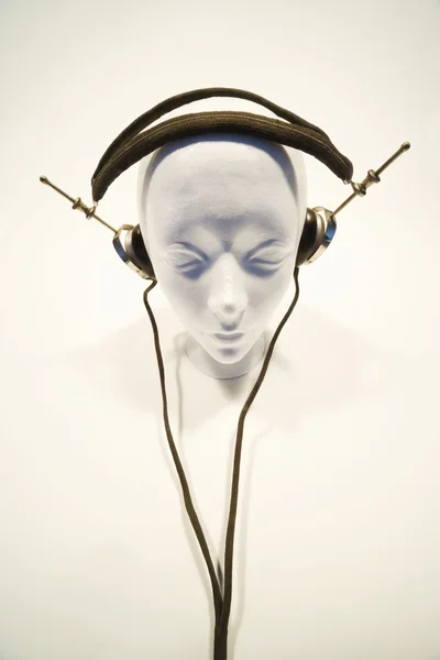 Mannequin Head With Headphones — Stock Photo, Image