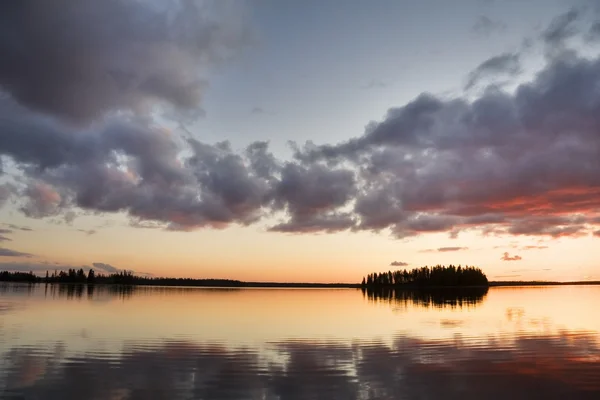 Sunset Over Astotin Lake At Elk Island National Park, Alberta, Canada — Stock Photo, Image