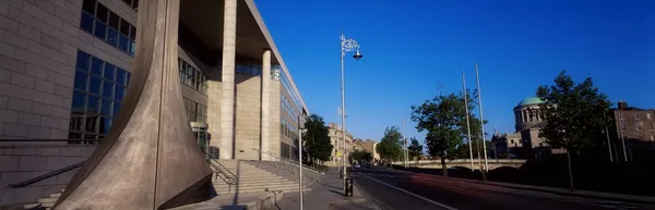 Dublin corporation kantoren en vier rechtbanken, dublin, Ierland — Stockfoto