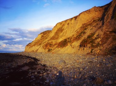 Deniz kayalıklarla, dunany nokta, co louth, İngiltere