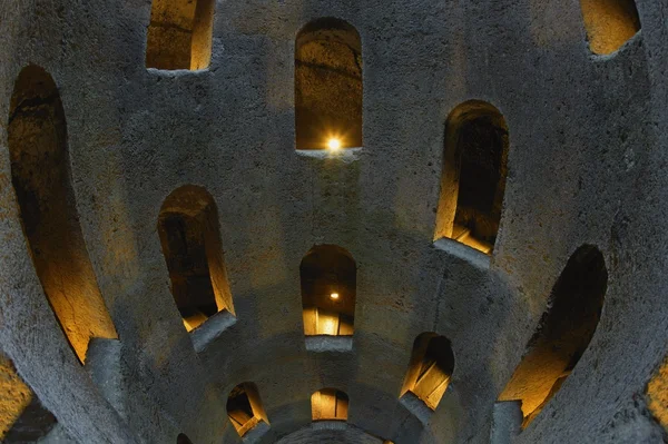 St patrick's well, orvieto, Umbrien, Italien — Stockfoto