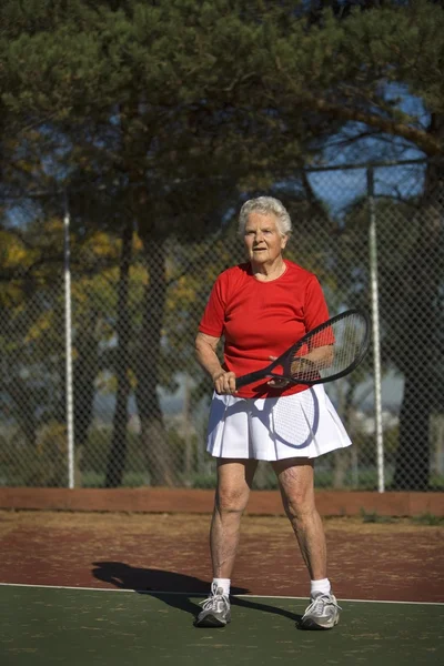 Frau bereit für Tennis — Stockfoto