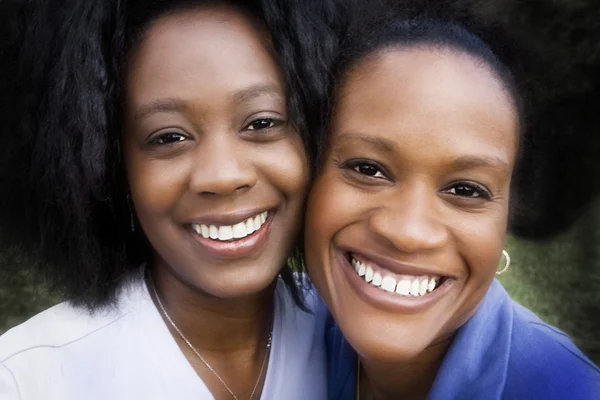 Friends Smiling — Stock Photo, Image