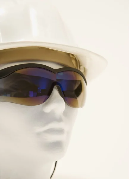 Mannequin Displaying Sunglasses — Stock Photo, Image