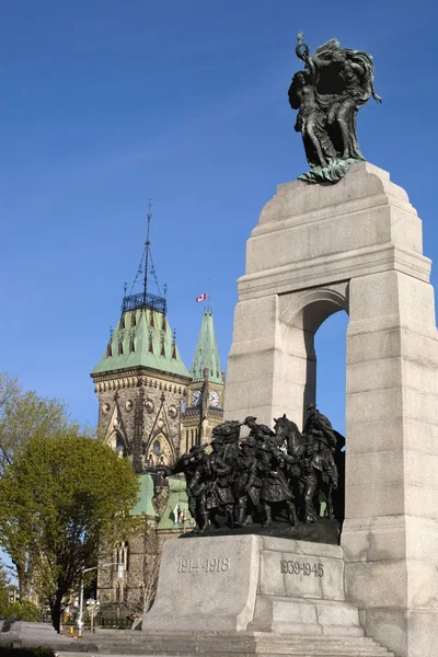Il memoriale di guerra nazionale motivi di Parlamento, ottawa, ontario, canada — Foto Stock