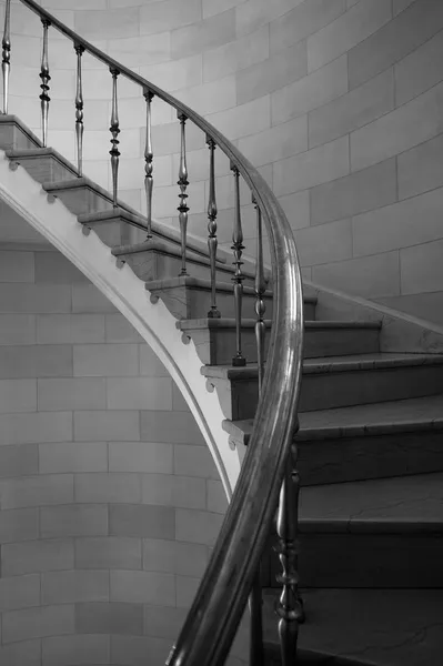 Escadaria no edifício histórico, edifício de Hamilton, Winnipeg, Manitoba, Canadá — Fotografia de Stock