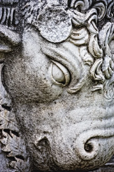 Sculpture Of Bull, Temples Of Apollo And Athena, Side, Turkey — Stock Photo, Image